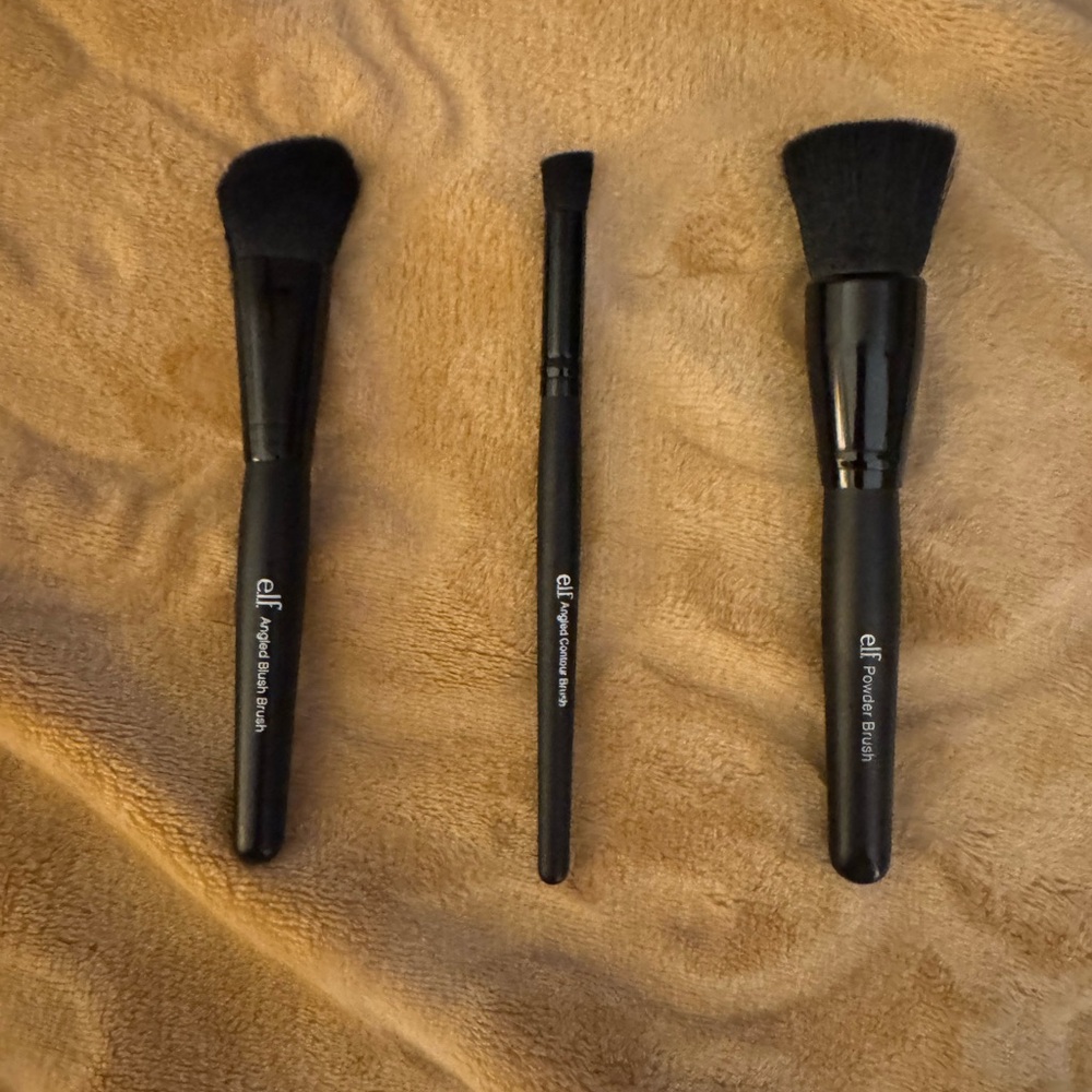 e.l.f. Three Brush Bundle